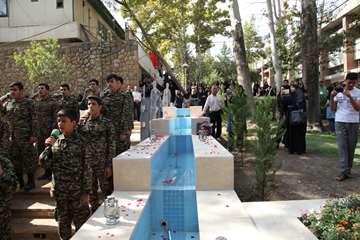 مراسم رونمایی از یادمان شهدای گمنام